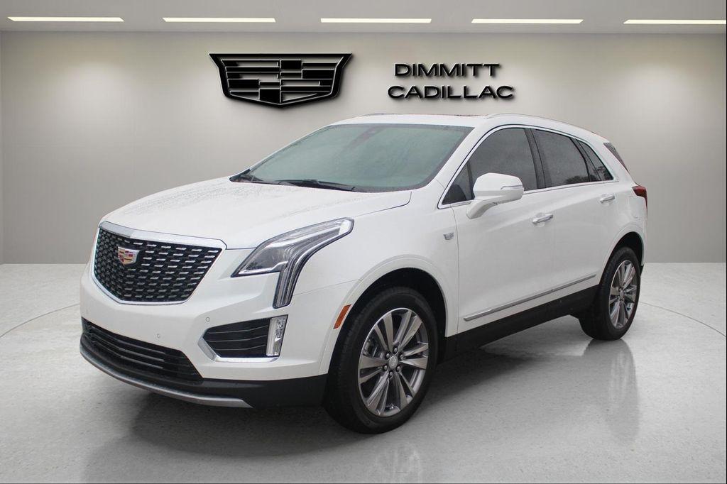 new 2025 Cadillac XT5 car, priced at $52,210