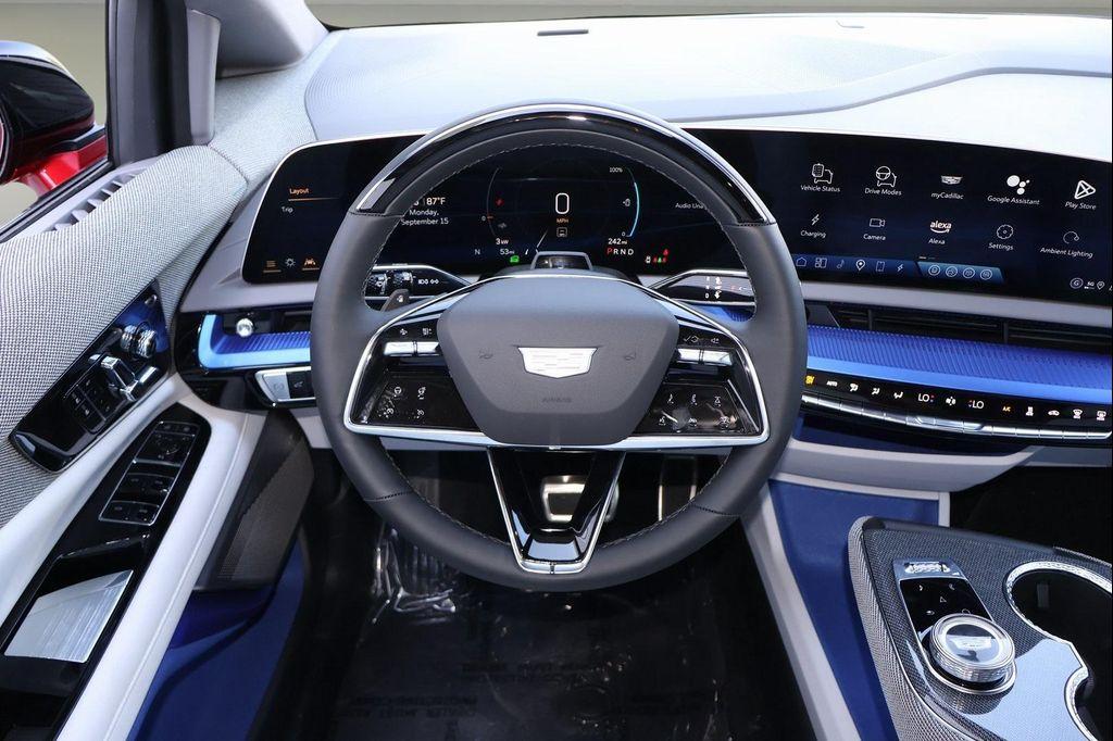 new 2025 Cadillac OPTIQ car, priced at $54,503