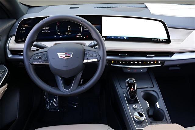 new 2025 Cadillac XT4 car, priced at $40,400