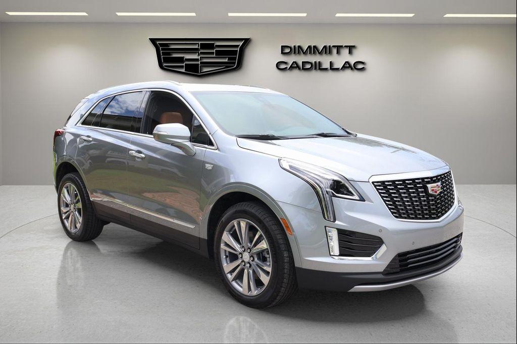 new 2025 Cadillac XT5 car, priced at $52,247