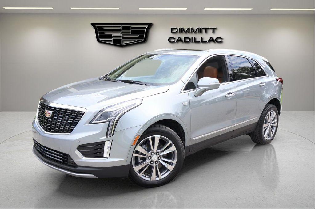 new 2025 Cadillac XT5 car, priced at $52,247