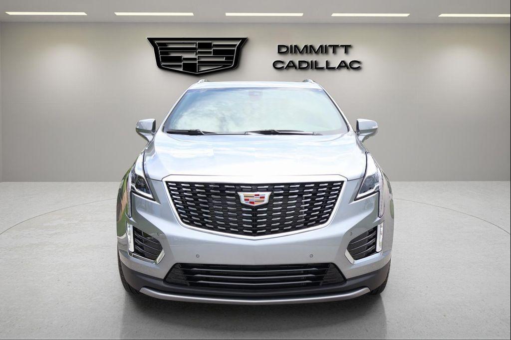 new 2025 Cadillac XT5 car, priced at $52,247