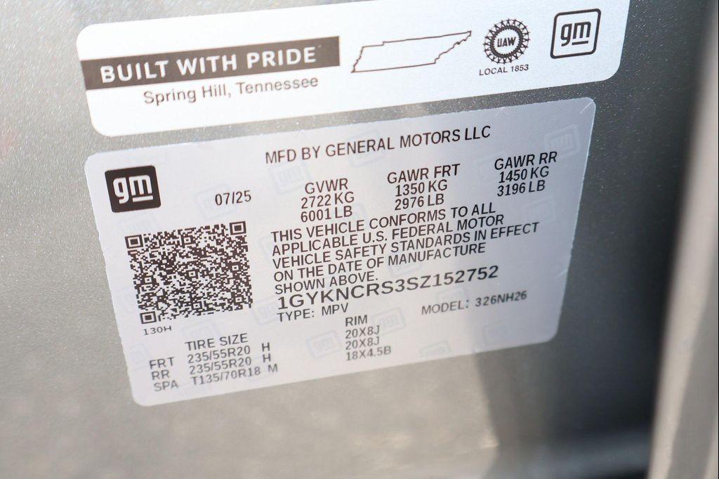 new 2025 Cadillac XT5 car, priced at $52,247