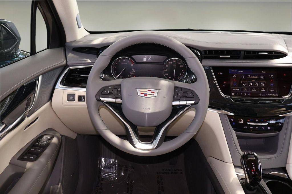 new 2025 Cadillac XT6 car, priced at $56,202