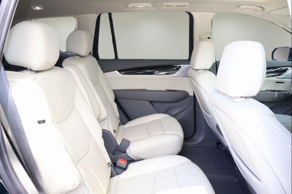 new 2025 Cadillac XT6 car, priced at $56,202