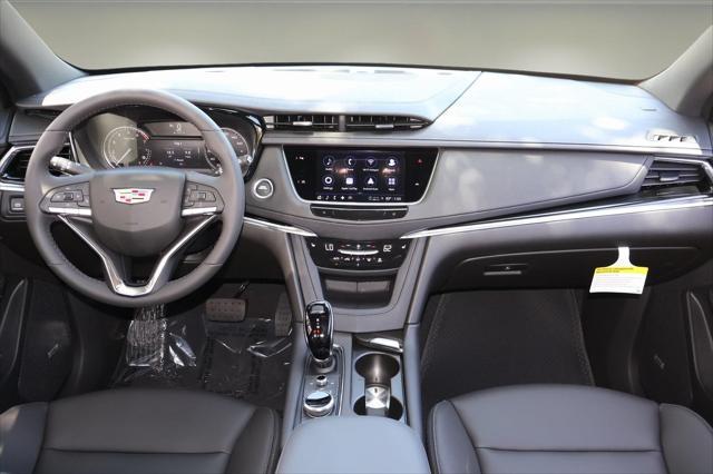 new 2025 Cadillac XT6 car, priced at $50,690