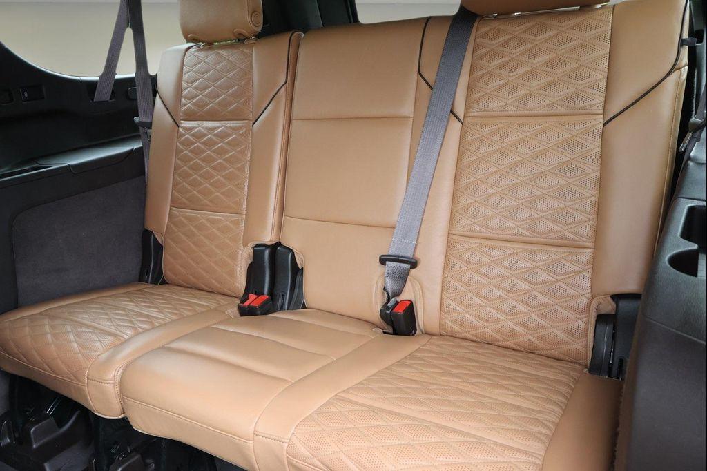 used 2021 Cadillac Escalade ESV car, priced at $59,997