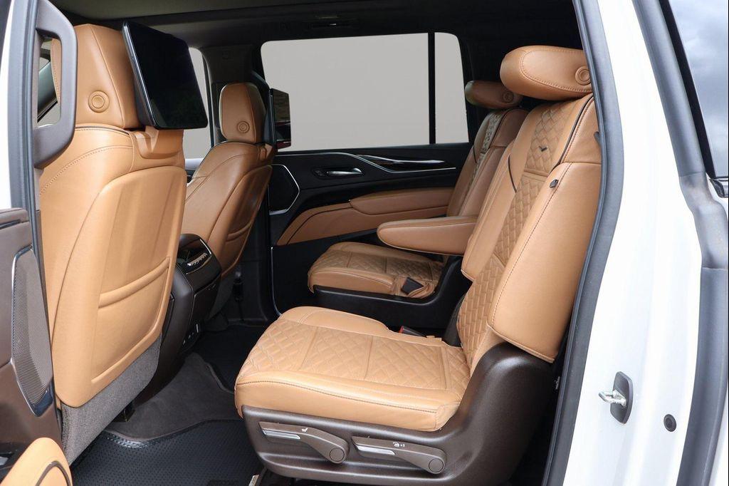 used 2021 Cadillac Escalade ESV car, priced at $59,997