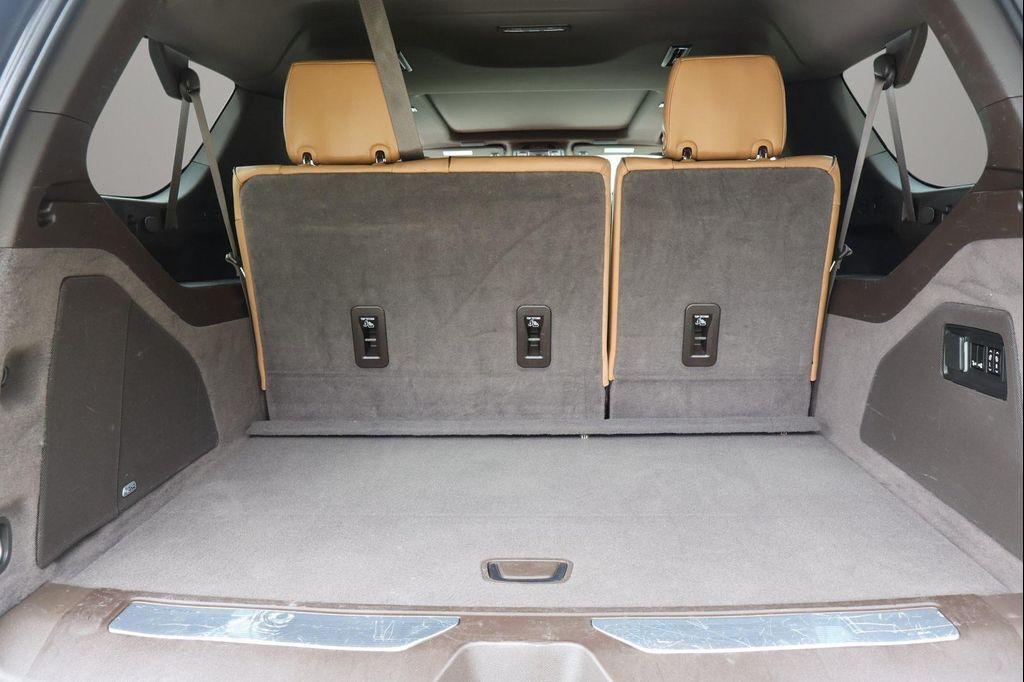 used 2021 Cadillac Escalade ESV car, priced at $59,997