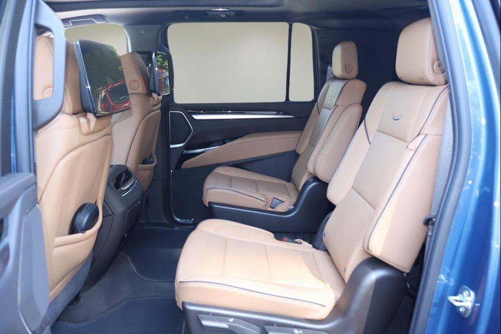 new 2026 Cadillac Escalade ESV car, priced at $113,615