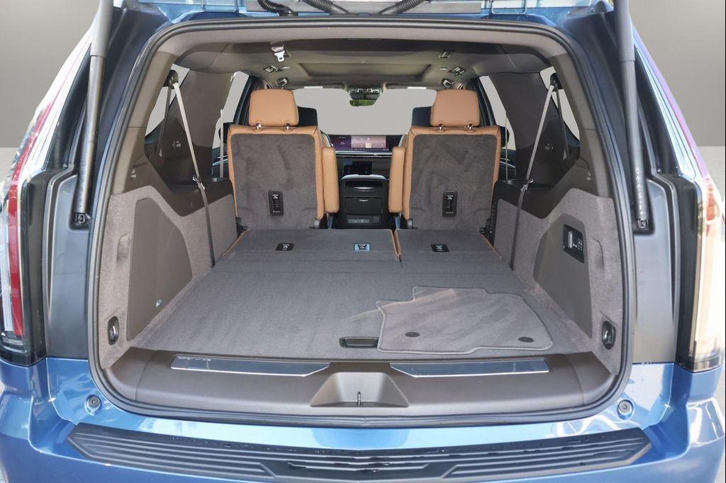 new 2026 Cadillac Escalade ESV car, priced at $113,615