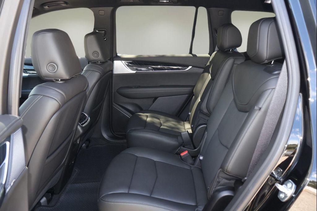 new 2025 Cadillac XT6 car, priced at $54,566