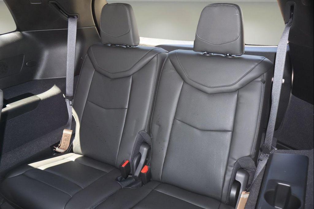 new 2025 Cadillac XT6 car, priced at $54,566