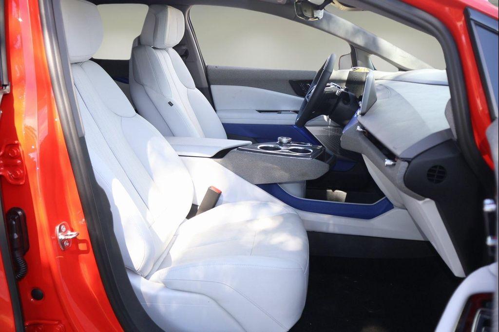 new 2025 Cadillac OPTIQ car, priced at $58,054