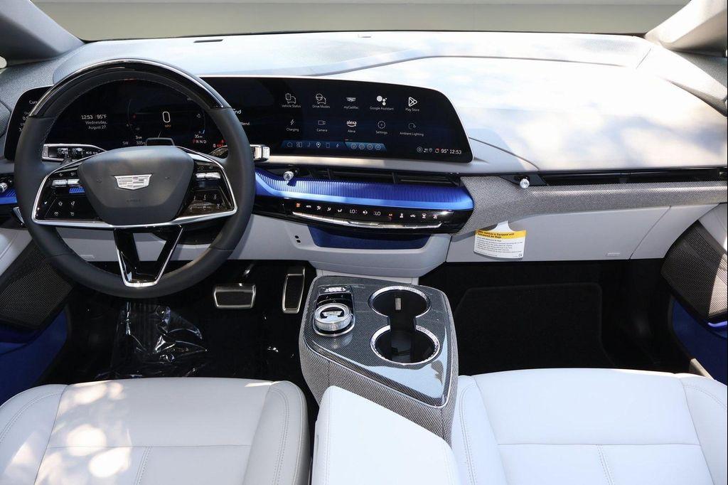 new 2025 Cadillac OPTIQ car, priced at $54,529