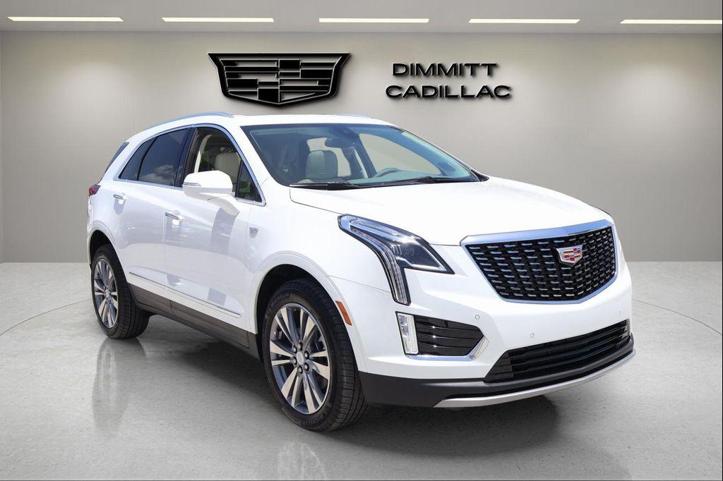 new 2025 Cadillac XT5 car, priced at $51,186