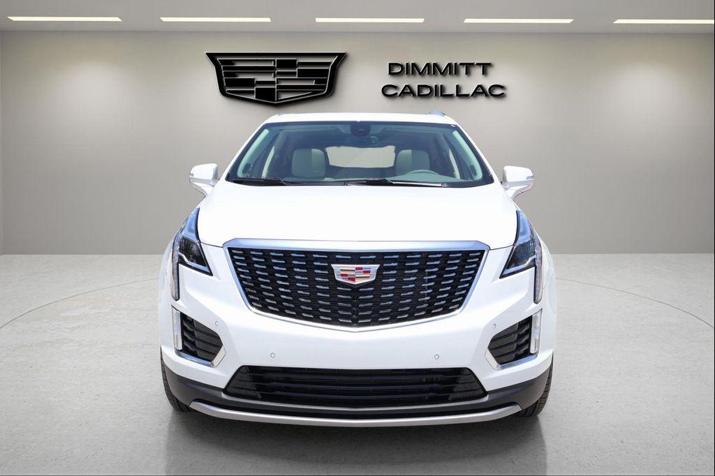 new 2025 Cadillac XT5 car, priced at $51,186