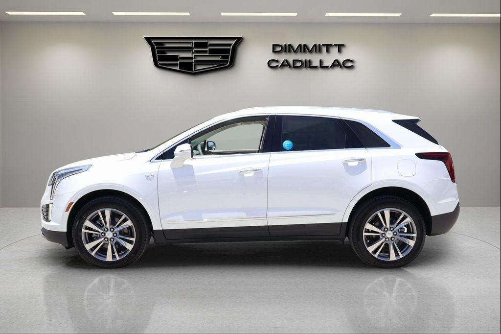 new 2025 Cadillac XT5 car, priced at $51,186