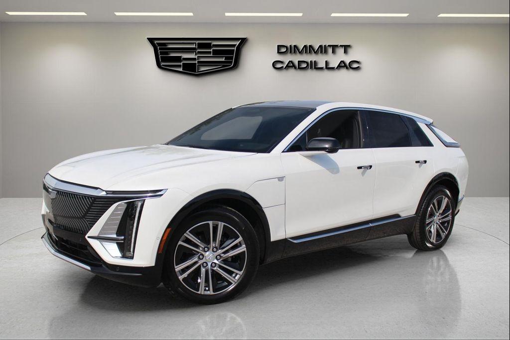 new 2025 Cadillac LYRIQ car, priced at $61,574