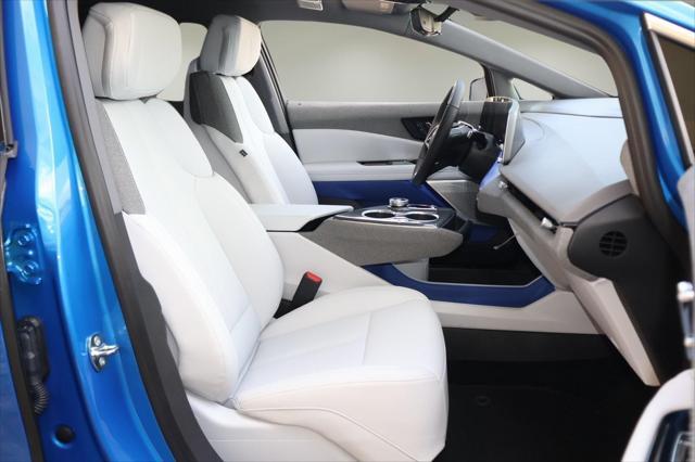 new 2025 Cadillac OPTIQ car, priced at $53,365