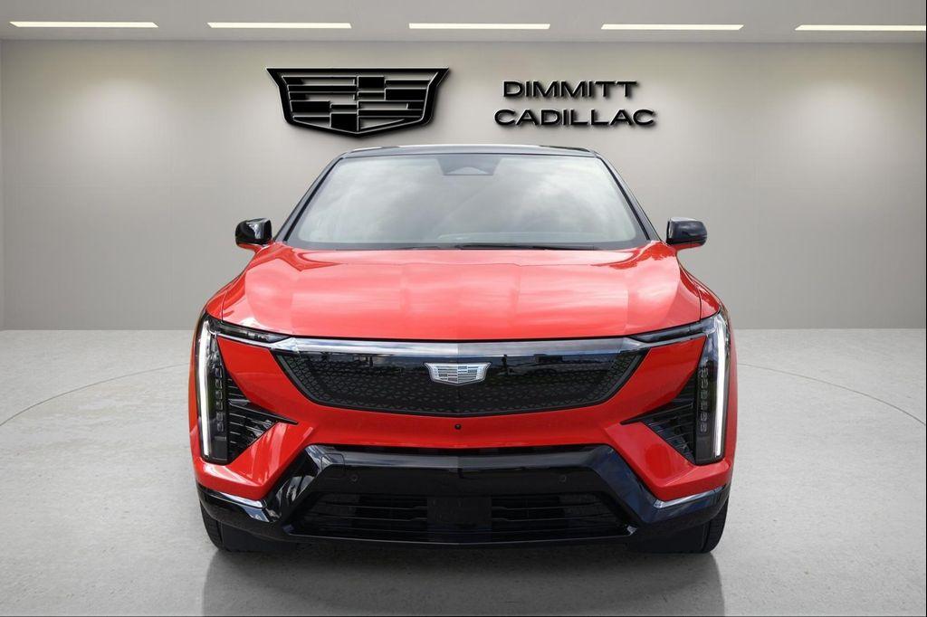 new 2025 Cadillac OPTIQ car, priced at $54,912