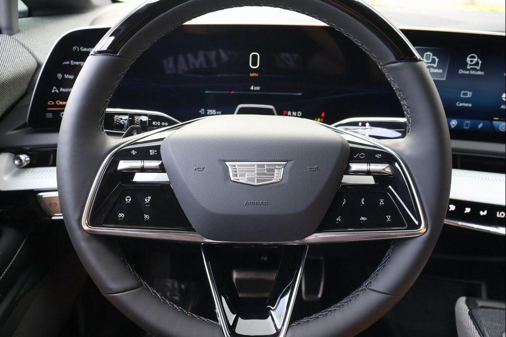 new 2025 Cadillac OPTIQ car, priced at $54,912