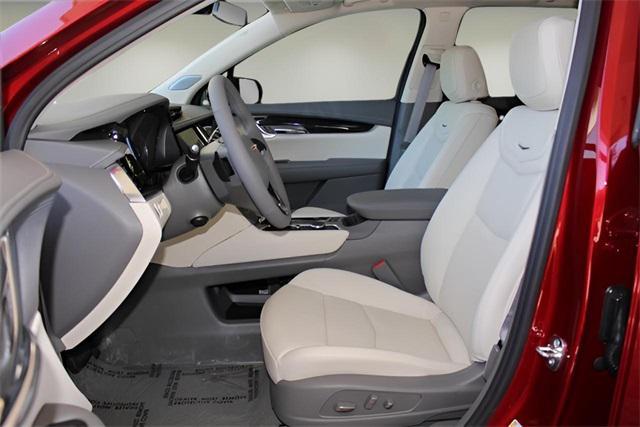 new 2025 Cadillac XT6 car, priced at $55,639