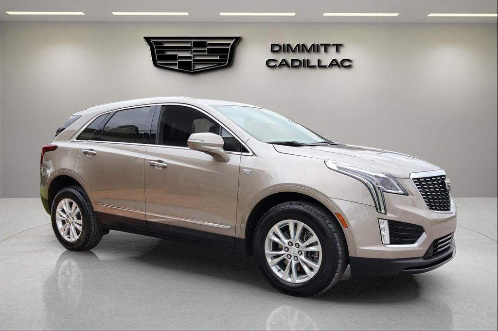 used 2022 Cadillac XT5 car, priced at $27,997
