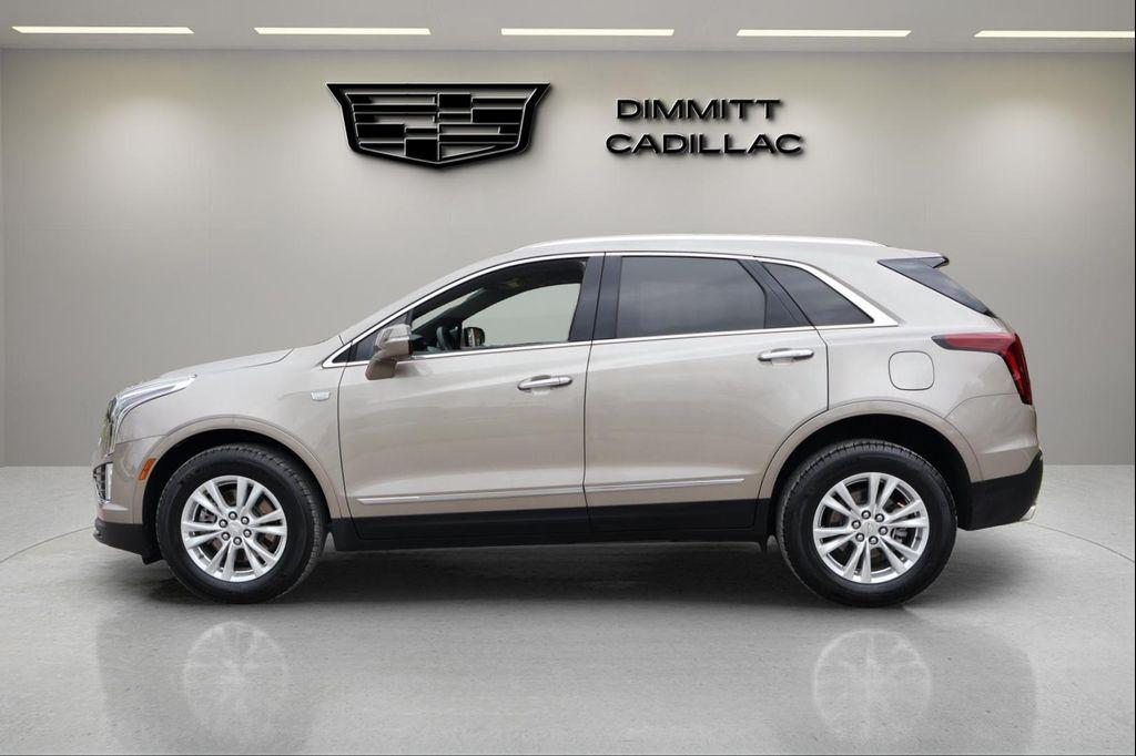 used 2022 Cadillac XT5 car, priced at $27,997