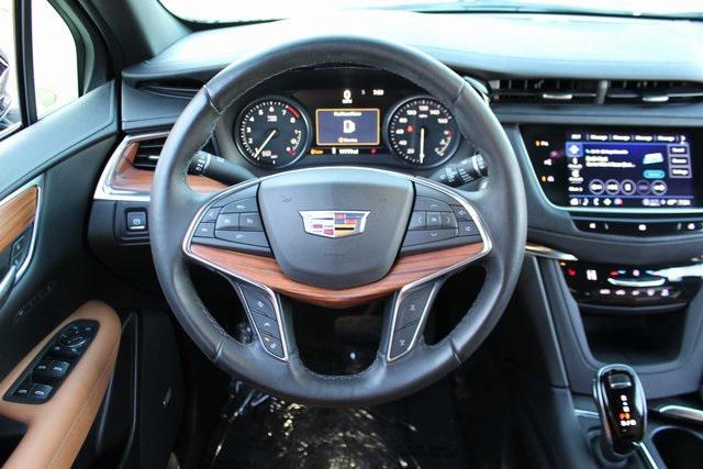 used 2021 Cadillac XT5 car, priced at $34,145