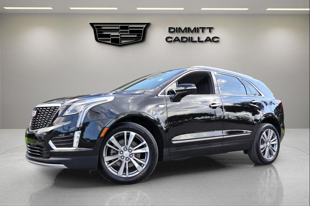 used 2025 Cadillac XT5 car, priced at $44,777
