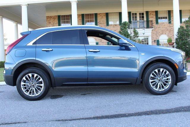 new 2025 Cadillac XT4 car, priced at $44,165