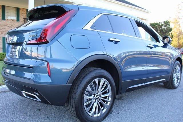 new 2025 Cadillac XT4 car, priced at $44,165