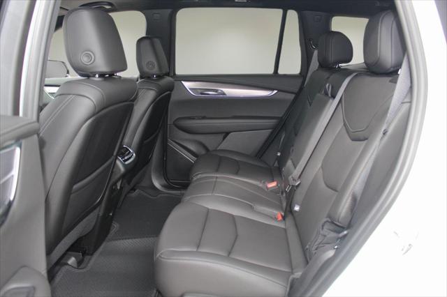 new 2025 Cadillac XT6 car, priced at $49,915