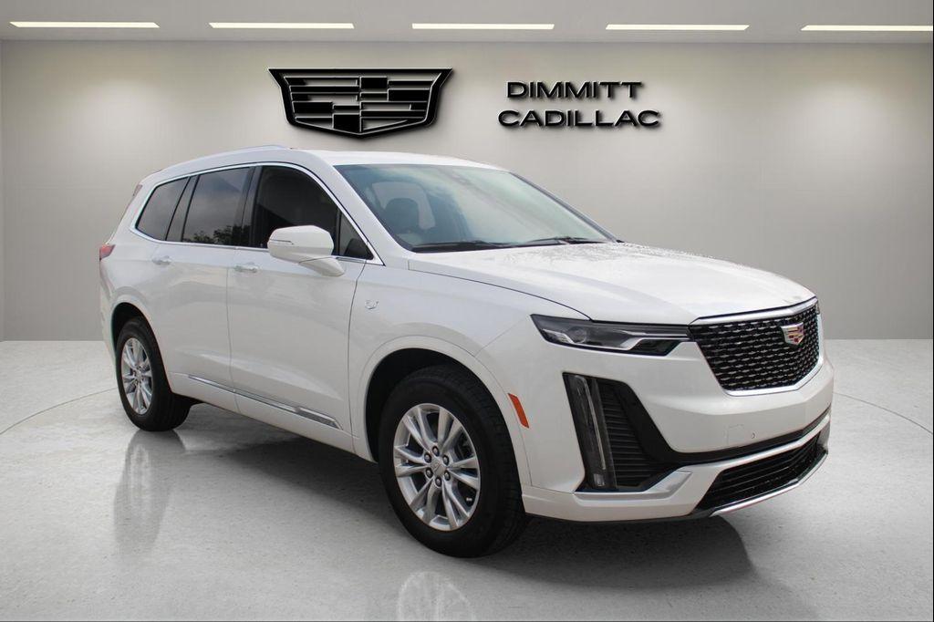 new 2025 Cadillac XT6 car, priced at $50,877