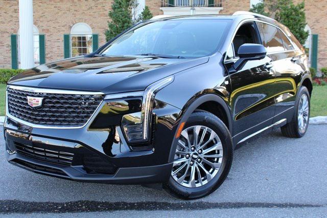 new 2025 Cadillac XT4 car, priced at $42,615