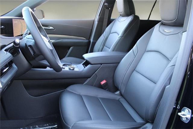 new 2025 Cadillac XT4 car, priced at $40,160