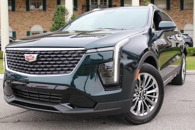 new 2025 Cadillac XT4 car, priced at $45,865