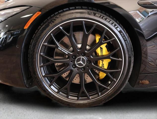 used 2022 Mercedes-Benz AMG SL 63 car, priced at $112,990