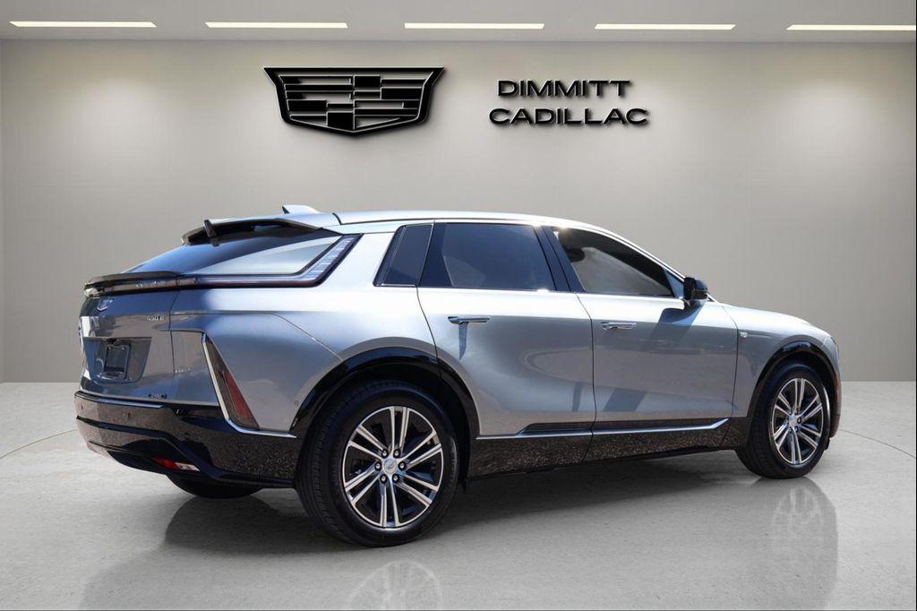 used 2025 Cadillac LYRIQ car, priced at $54,598