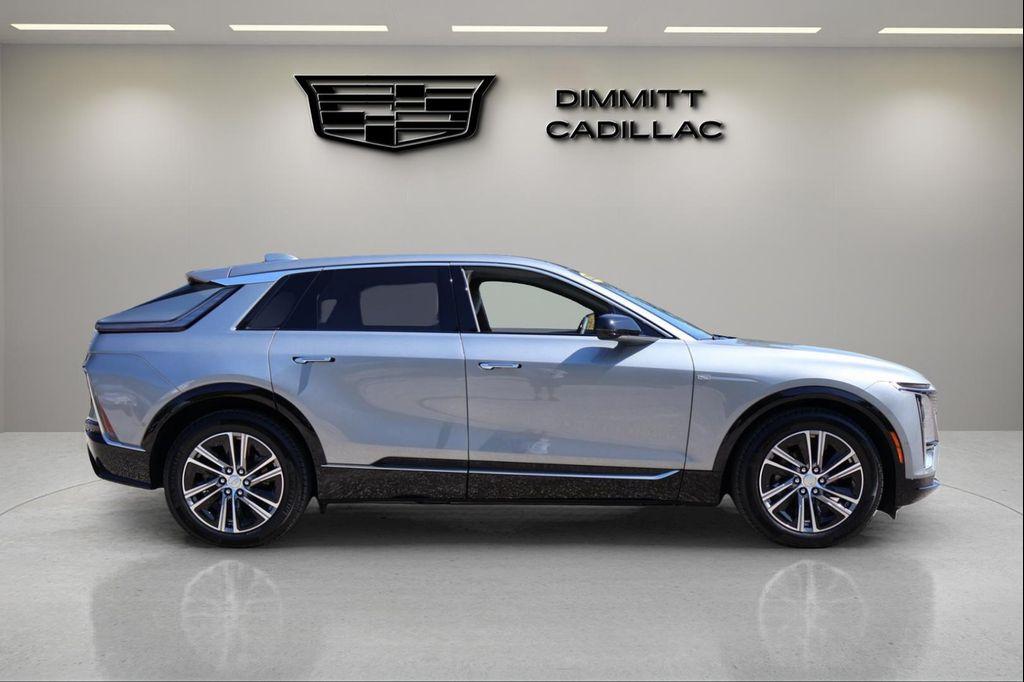 used 2025 Cadillac LYRIQ car, priced at $54,598