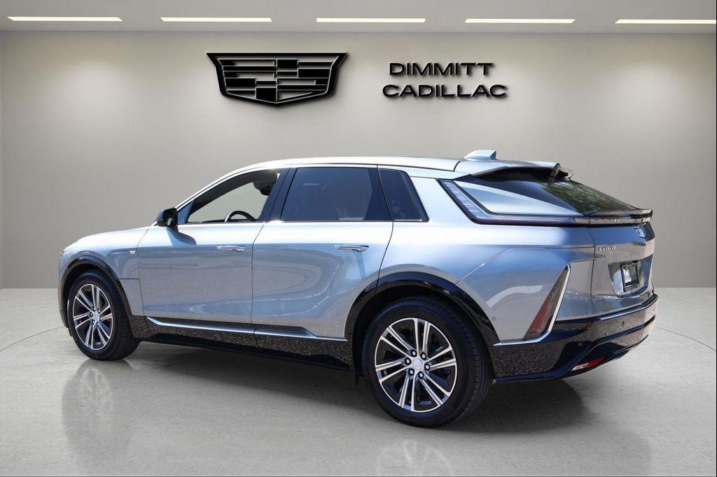 used 2025 Cadillac LYRIQ car, priced at $54,598