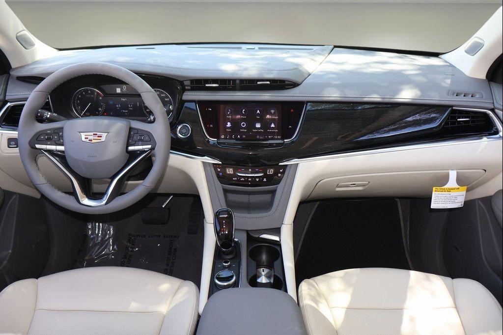 new 2025 Cadillac XT6 car, priced at $57,737
