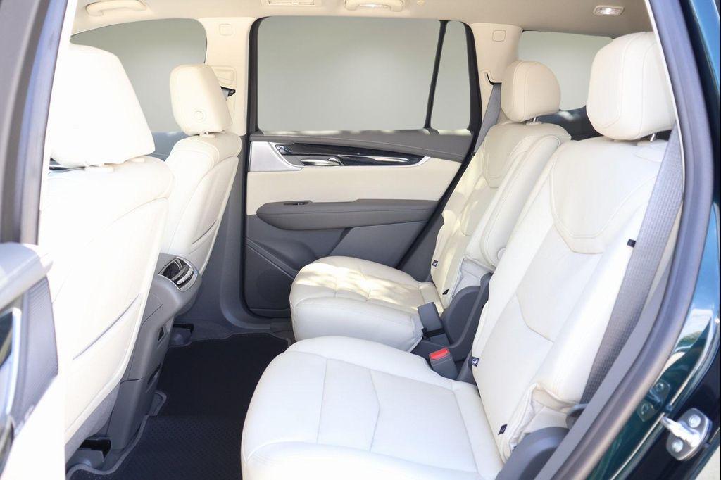 new 2025 Cadillac XT6 car, priced at $57,737