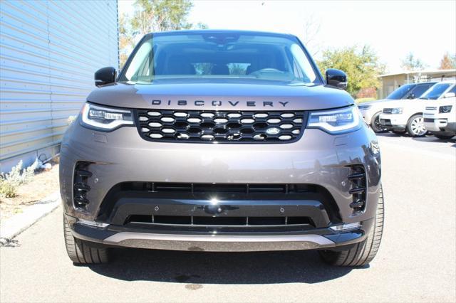 new 2025 Land Rover Discovery car, priced at $84,078