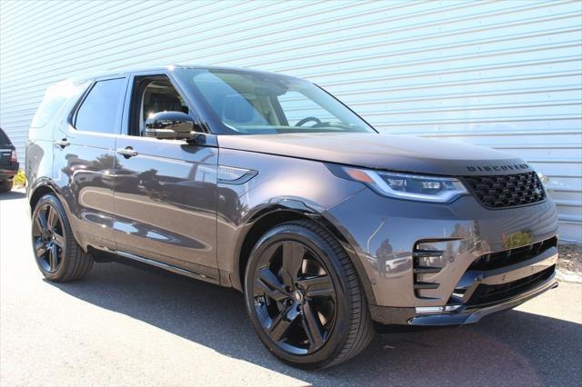 new 2025 Land Rover Discovery car, priced at $84,078