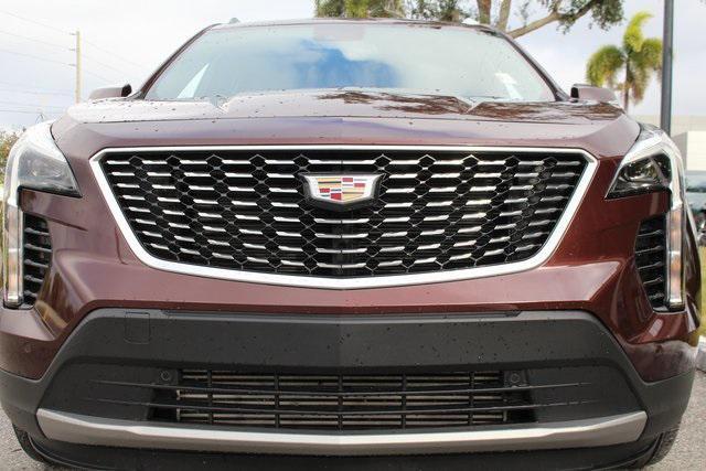 used 2023 Cadillac XT4 car, priced at $30,998