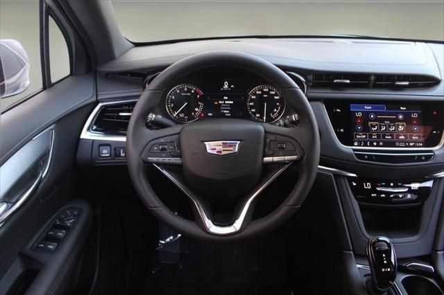 new 2025 Cadillac XT6 car, priced at $48,690