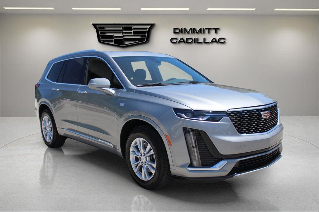 new 2025 Cadillac XT6 car, priced at $45,649