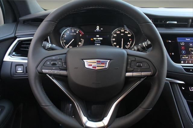 new 2025 Cadillac XT6 car, priced at $48,690